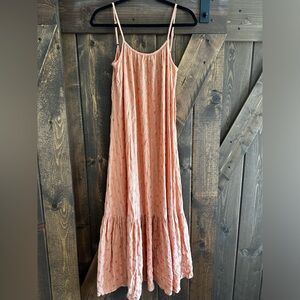 SUNDRESS. Size:Small (oversized- fits more like a Medium)